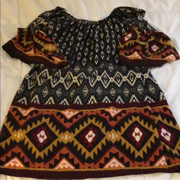 off the shoulder shift dress - Picture 4 of 4